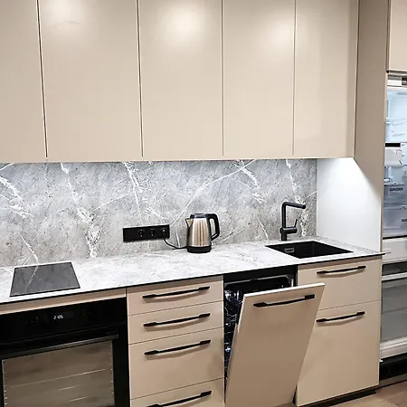 Nendra Apartment *