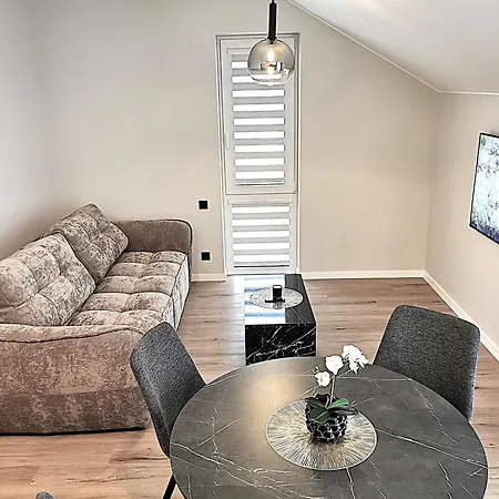 Nendra Apartament *